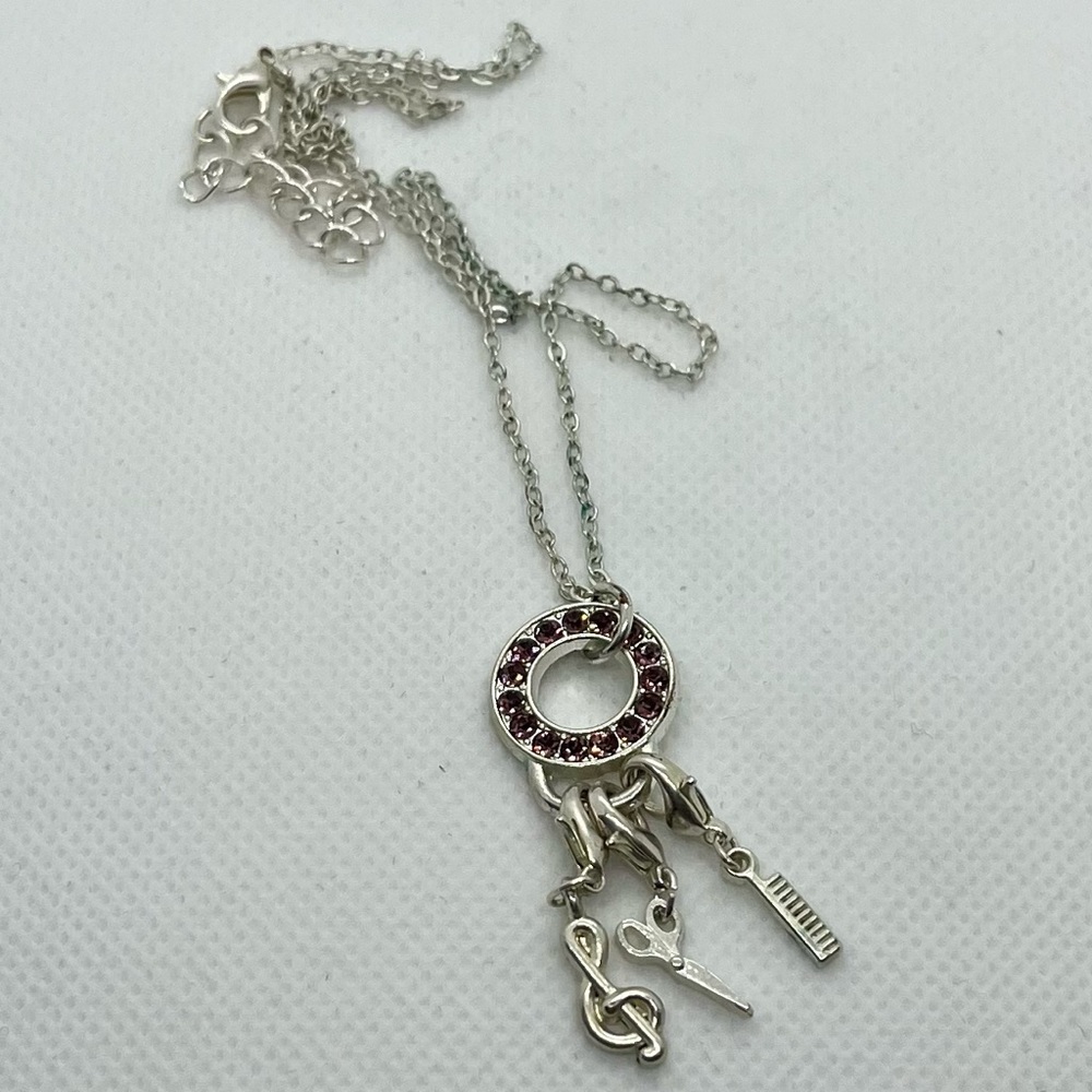 Dainty necklace